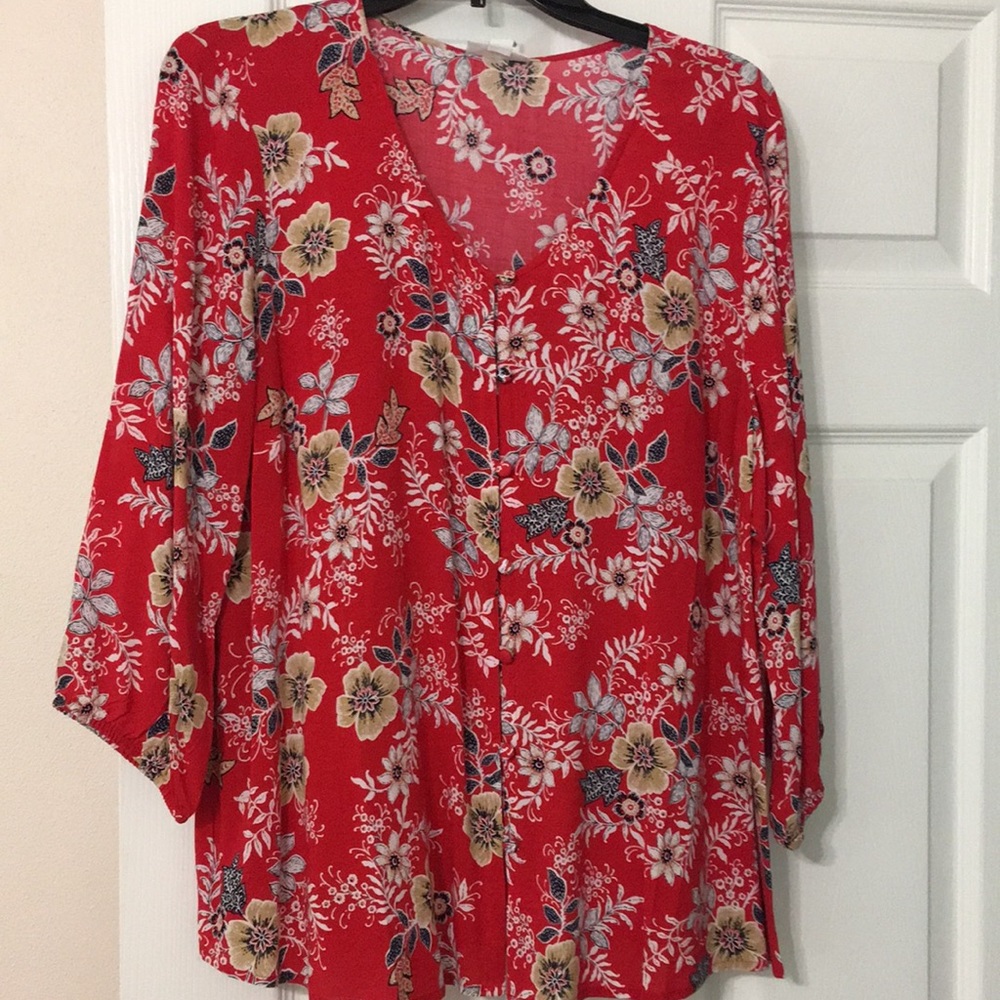 J. Jill red floral boho style top w 3/4 sleeves
